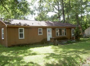 36617 Herman St, Romulus, MI 48174