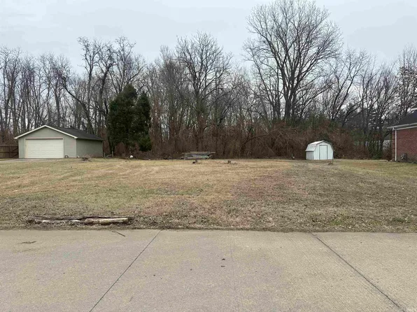 1920 Elna Kay Dr, Evansville, IN 47715