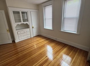 15 Barrows St APT 3, Allston, MA 02134