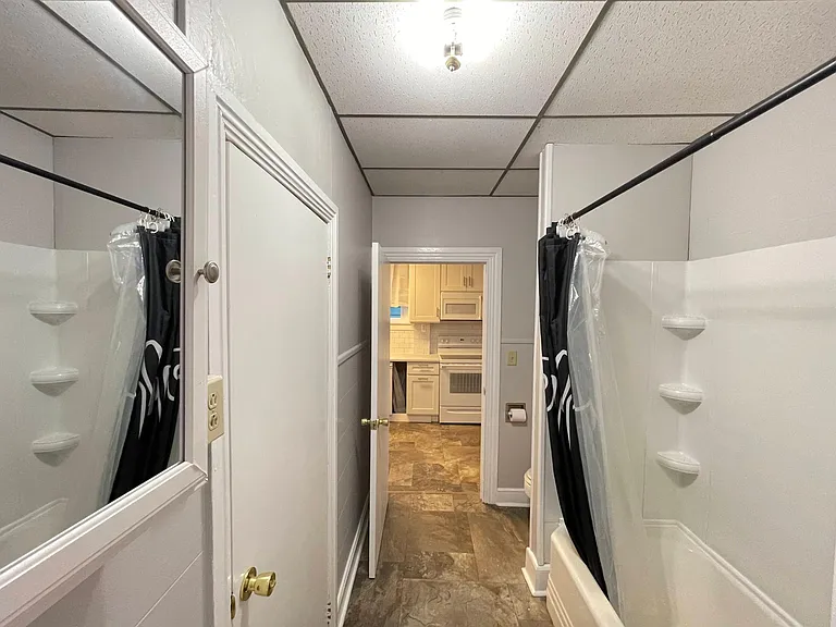 315 W Laurel Blvd #1 — Photo 7
