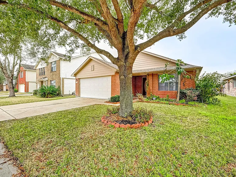 3522 Samuel Adams Ln — Photo 5
