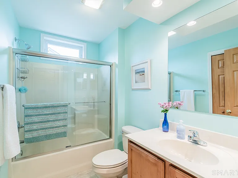 4 Sunrise Ave — Photo 14
