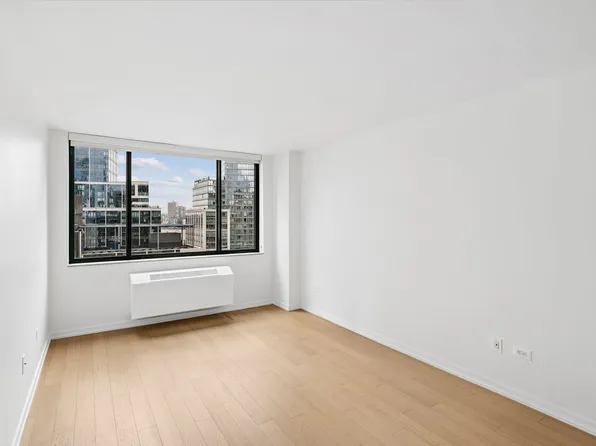 75 W End Ave, New York, NY