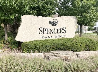 W195N5756 Alder Ct, Menomonee Falls, WI 53051