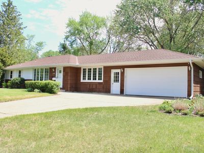 11201 Ewing Ave S, Bloomington, MN, 55431