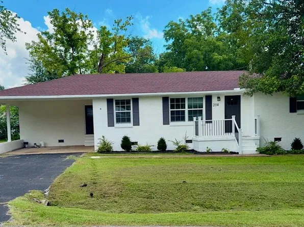 2114 W Cherry St, Milan, TN 38358