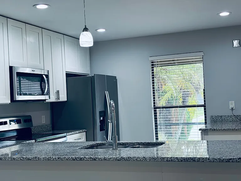 2130 Bancroft Pl — Photo 12