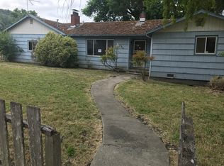 983 Knoll Ave, Roseburg, OR 97470