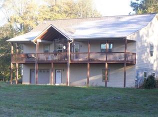 136 Dixie Ln, Morganton, GA 30560