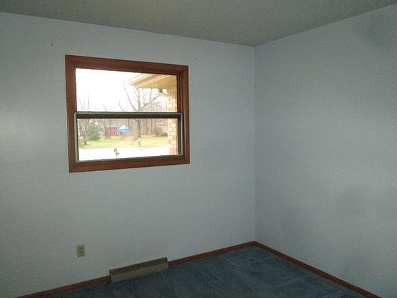 5th image of 8507 W Lockerbie Dr