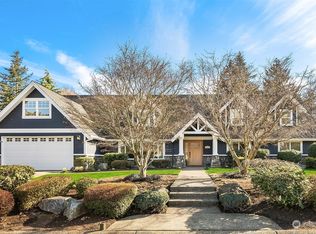 8945 SE 56th St, Mercer Island, WA 98040