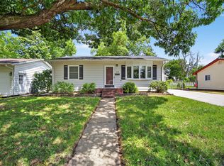 123 16th St, Ames, IA 50010