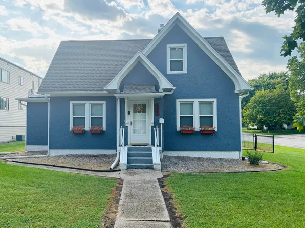 627 Elm Ave, Story City, IA 50248