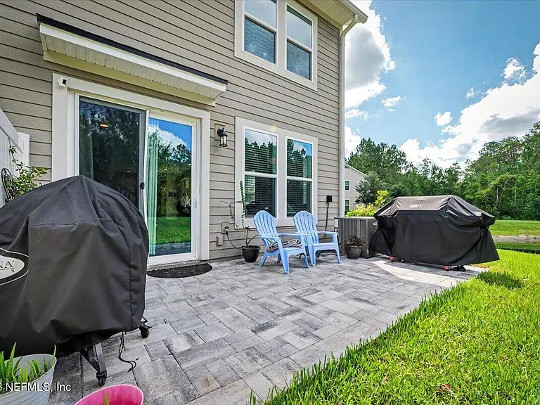 11150 Minnetta Ct — Photo 5