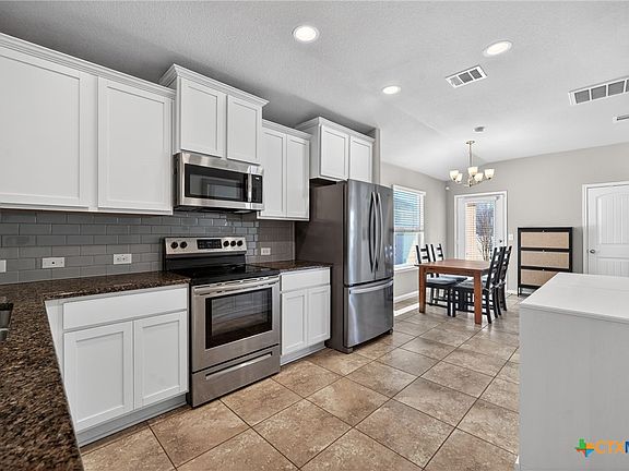 4th image of 201 Cane River Rd