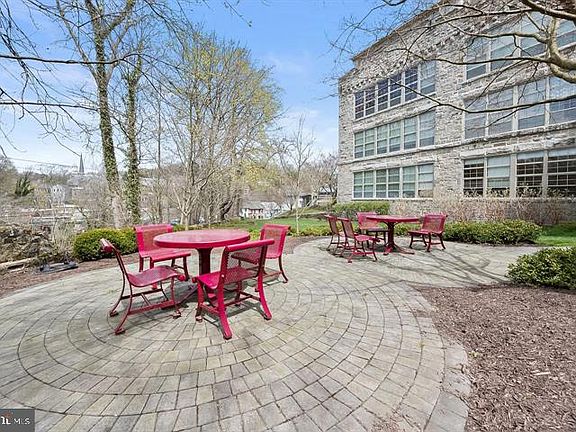 4th image of 3700 College Ave Unit 302