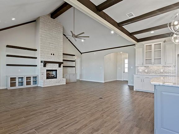 3rd image of 9012 Lazy Oaks Dr