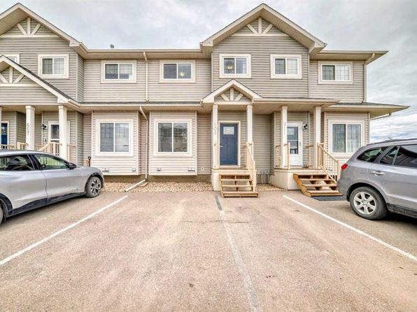 609 S Strathaven Mews, Strathmore, AB T1P 1P5
