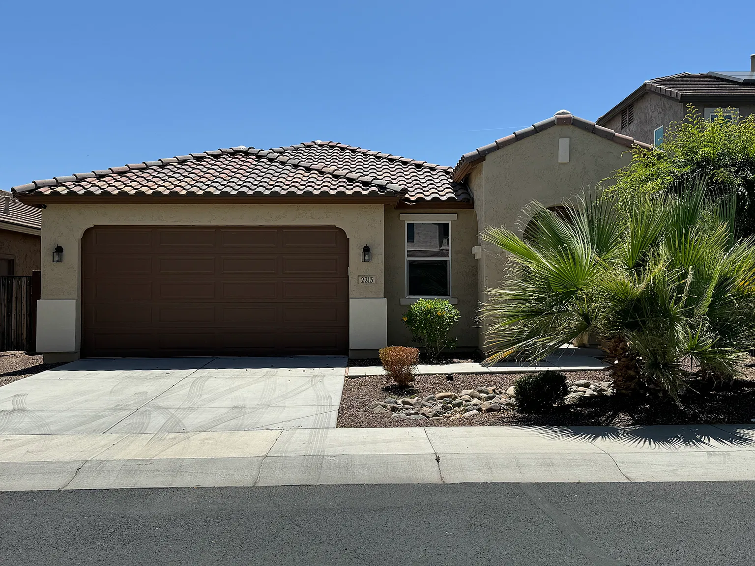 3 bed, 1510 sqft, $2,300 — Photo 1