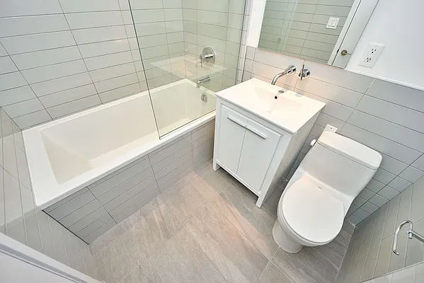 Rented by Piermont Management LLC | media 18