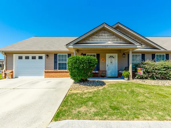 1403 Cedar Creek Dr, Rossville, GA 30741