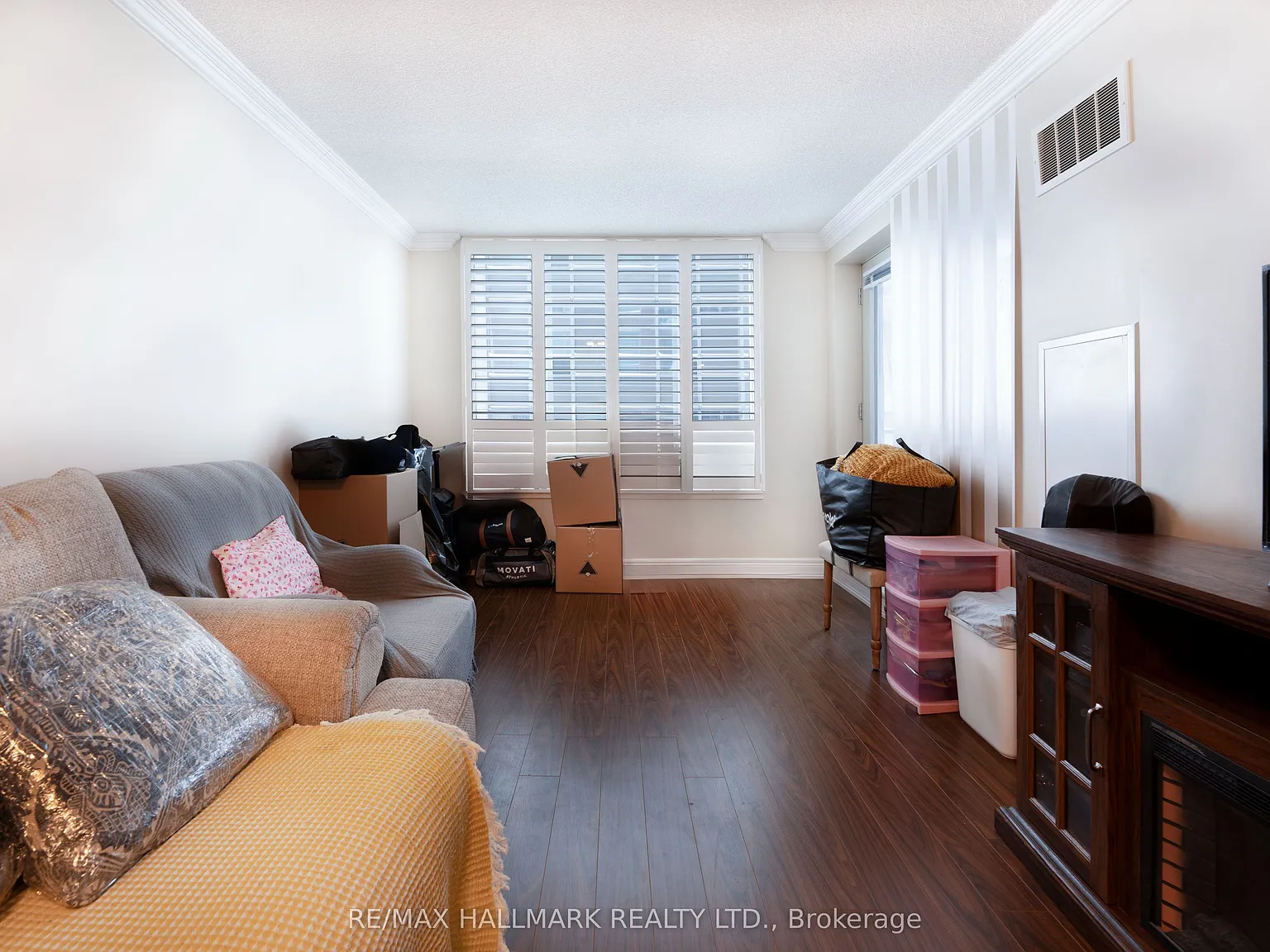 1 bed, $2,200 — Photo 2