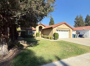 2795 Chianti Ave, Madera, CA 93637