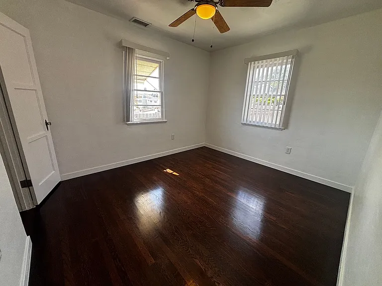 3689 Moultrie Ave — Photo 18