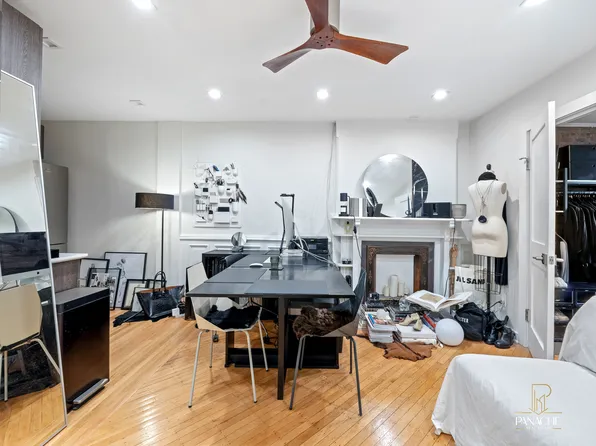 400 Putnam Avenue image 26 of 32