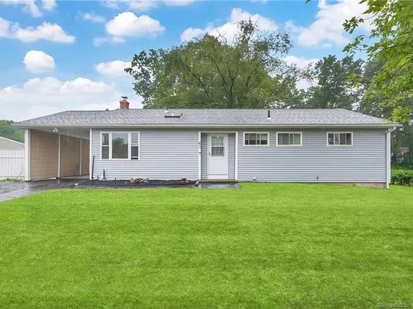 41 Greenfield Drive, Windsor Locks, CT 06096