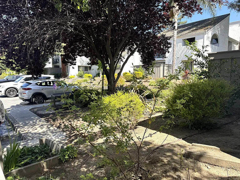1055 N Capitol Ave #87 — Photo 7