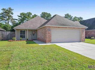 11525 Mary Lee Dr, Denham Springs, LA 70726