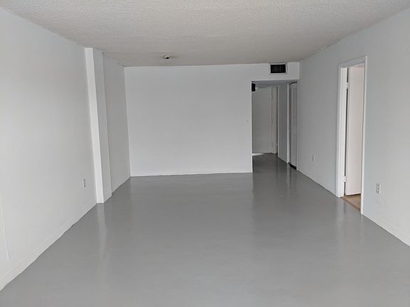 2nd image of 36 Island Ave