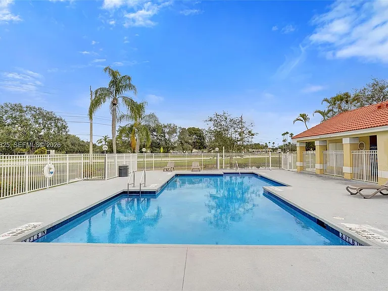 663 Vista Isles Dr #1711 — Photo 20