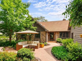 6102 Quetico Dr, Madison, WI 53705