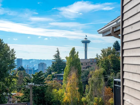 467 Newton Street #402, Seattle, WA 98109