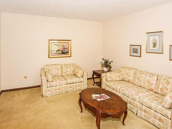 5th image of 9133 Grinnell St