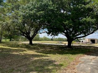 11628 Bamboo Rd, Abbeville, LA 70510