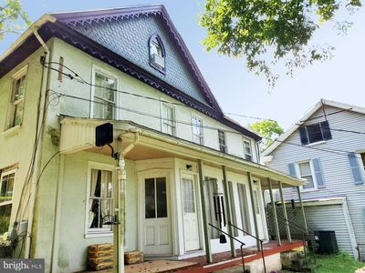 61 Main St, Schwenksville, PA, 19473