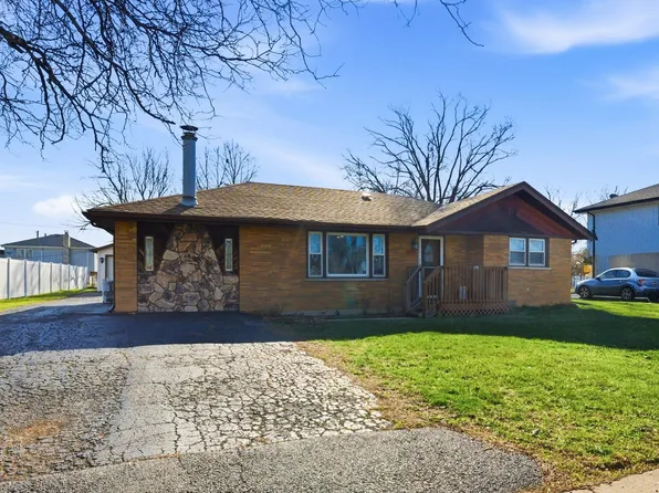 8325 Laporte Ave, Burbank, IL 60459