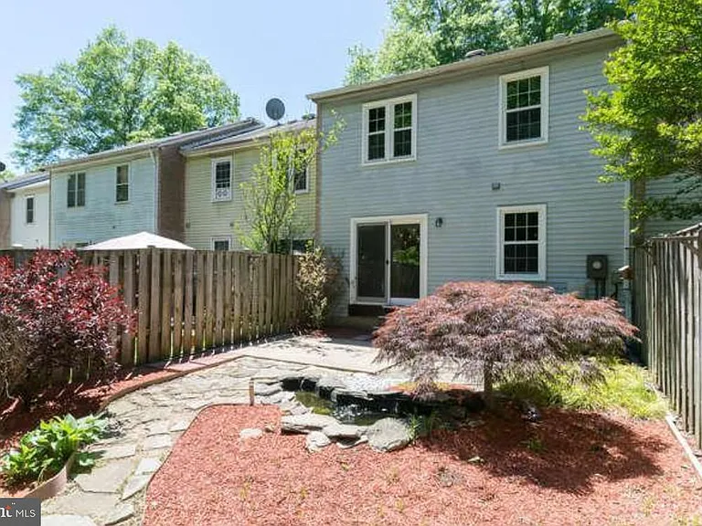 8302 Moline Pl — Photo 27