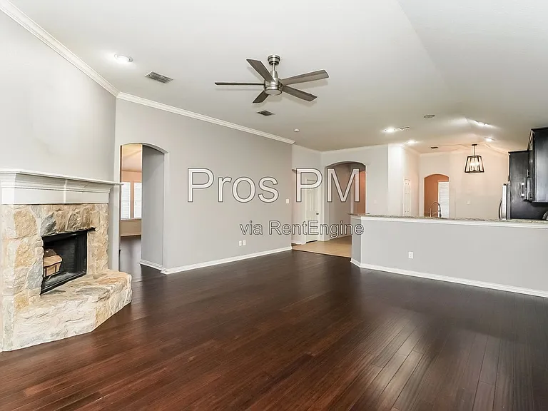 500 Turnstone Dr — Photo 4