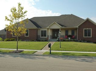 1631 Fairtrail W, Xenia, OH 45385