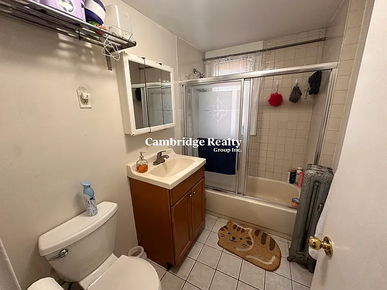 24-26 Burnham St #2T — Photo 18