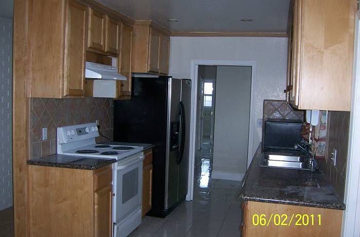2nd image of 367 Hanson Ave