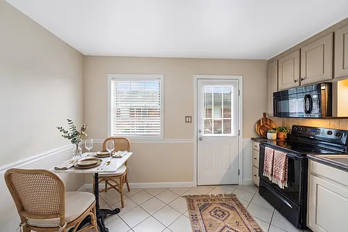 320 W Lebanon Ave #9 Photo 1