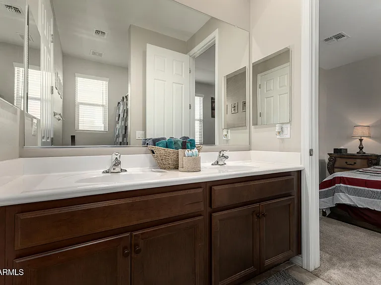 18427 W Pasadena Ave — Photo 15