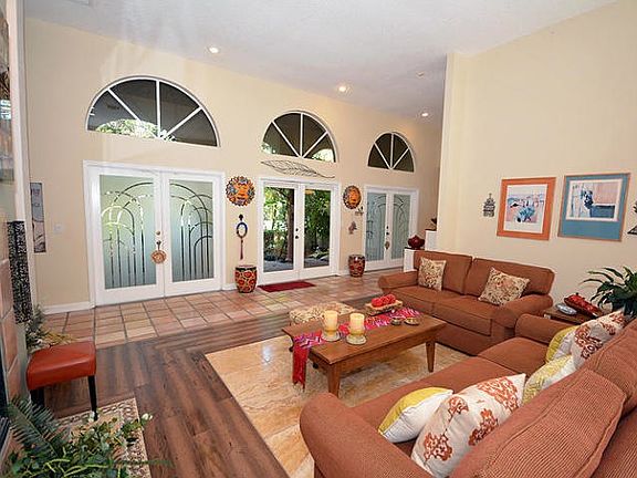 2nd image of 6811 W Cypresshead Dr