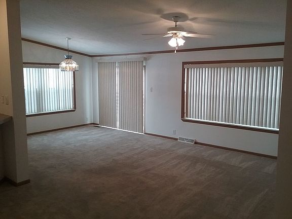 4th image of 5254 Autumn Hill Dr