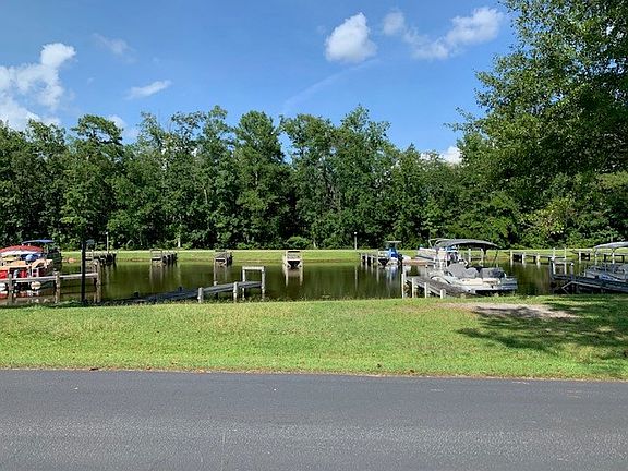 2nd image of 141 Woodlake Dr #45